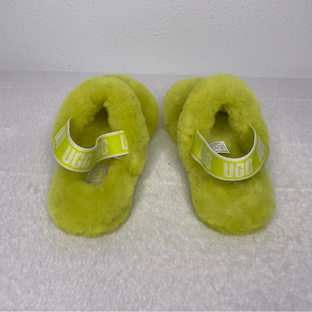 New UGG Oh Yeah Fluffy Slide Slipper in Neon Yellow / Green size 3